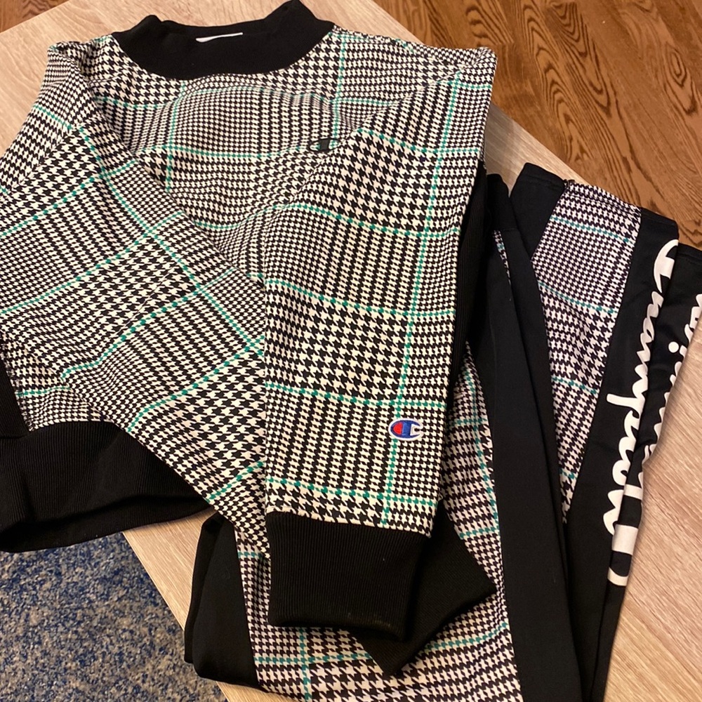 Champion matching set.  Brand new never worn